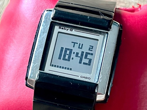 Vintage baby digital watch - g,